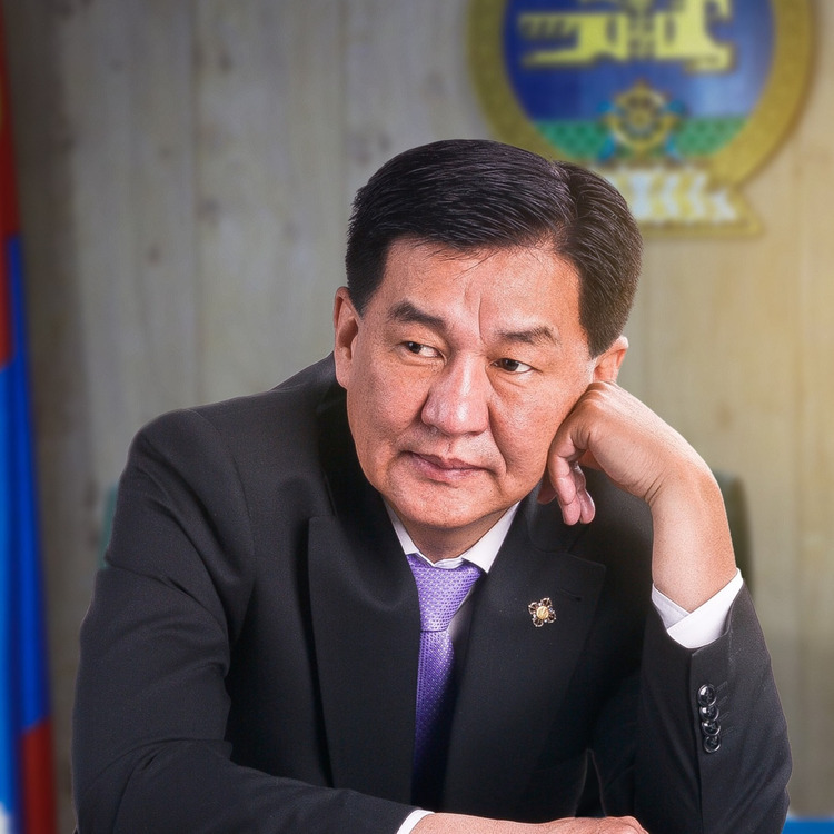 Ц.ДАВААСҮРЭН: Нам нь НОВШИЙН ЮМНУУД дэвшүүлээд, иргэд мөнгийг нь авчихсан ХУЛГАЙЧАА СОНГООД БАЙХ ЮМ бол энэ байдал өөрчлөгдөхгүй